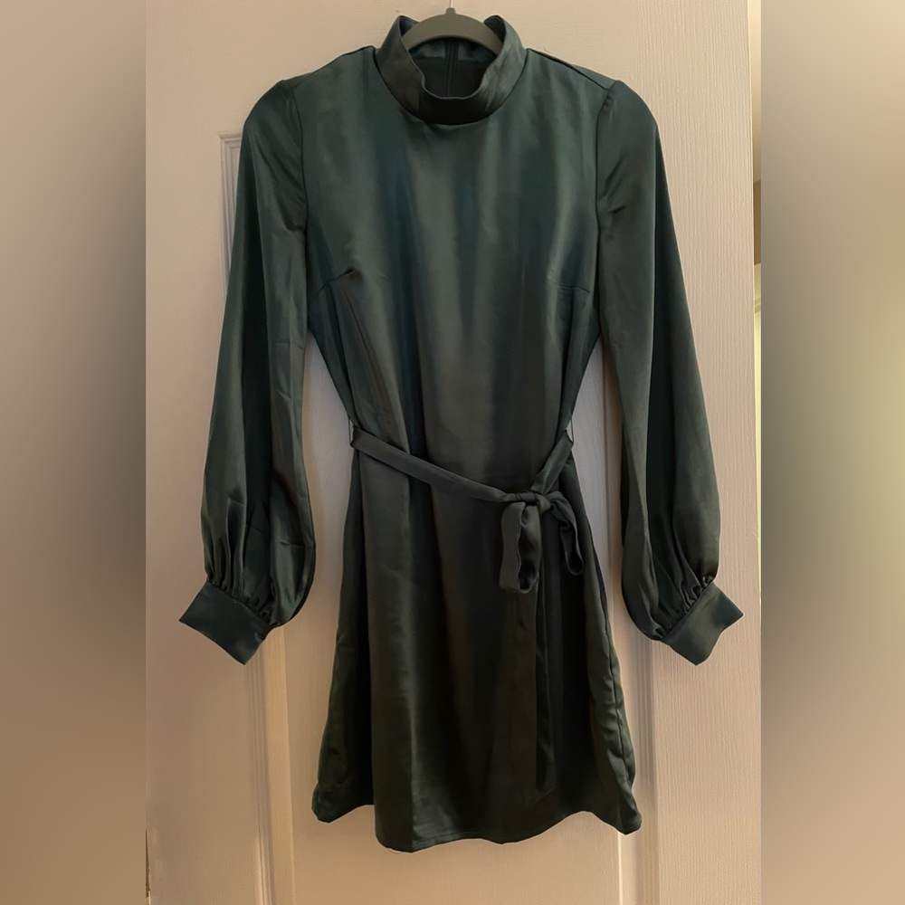 Small Aakaa Green Dress